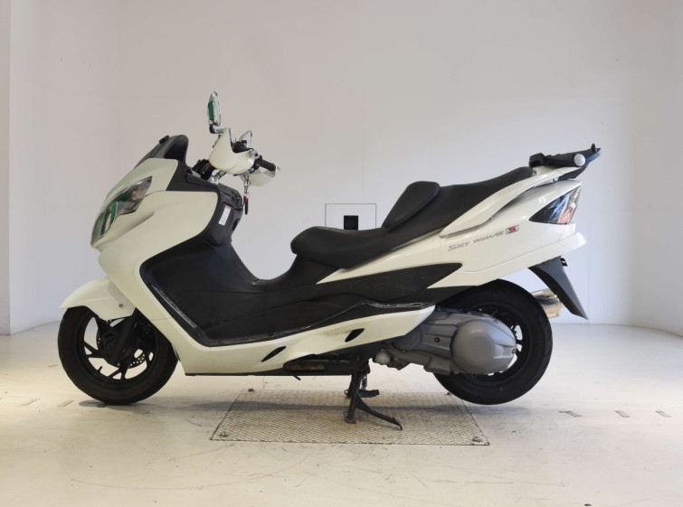 Мотоцикл Suzuki SKYWAVE 250S