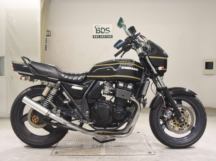 Мотоцикл Kawasaki ZRX400 с пробегом 57029 km
