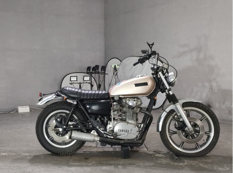 Мотоцикл Yamaha XS650SPL с пробегом 6875 km