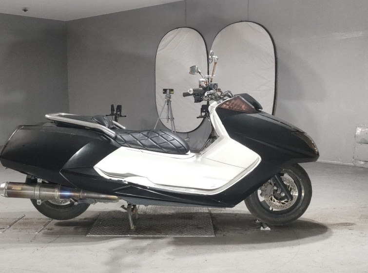Мотоцикл Yamaha MAXAM250 с пробегом 9010 km