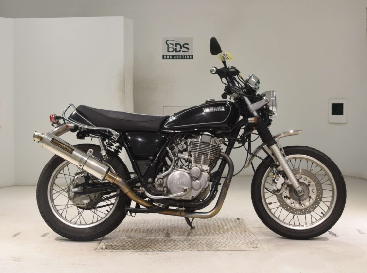 Мотоцикл Yamaha SR400 з пробігом 29197 km