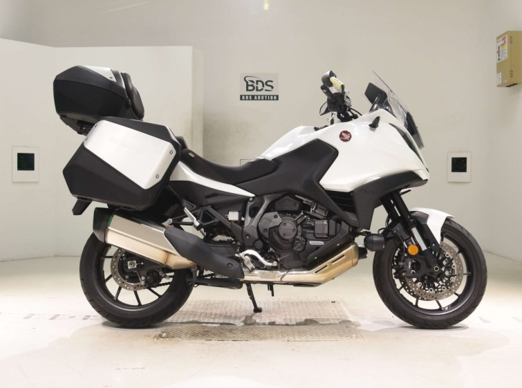 Мотоцикл Honda NT1100 с пробегом 9352 km