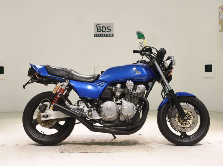 Мотоцикл Honda CB750SFA с пробегом 33076 km