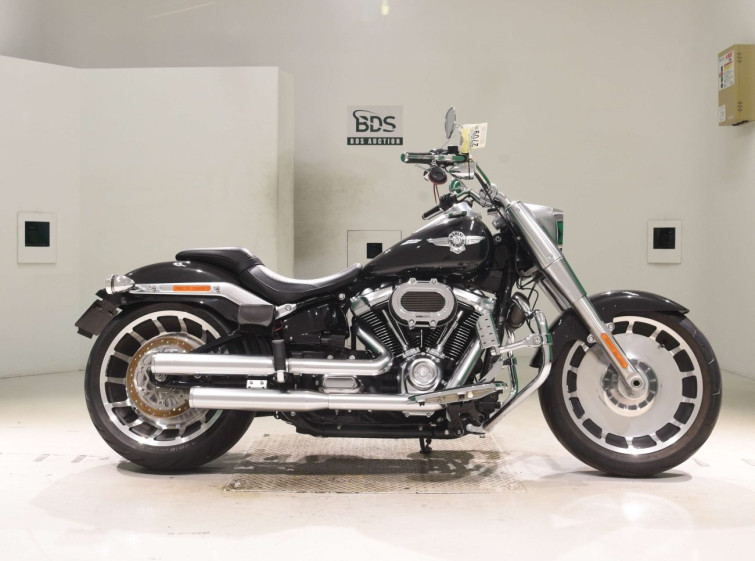Мотоцикл HD FATBOY FLFBS1868 с пробегом 4252 km