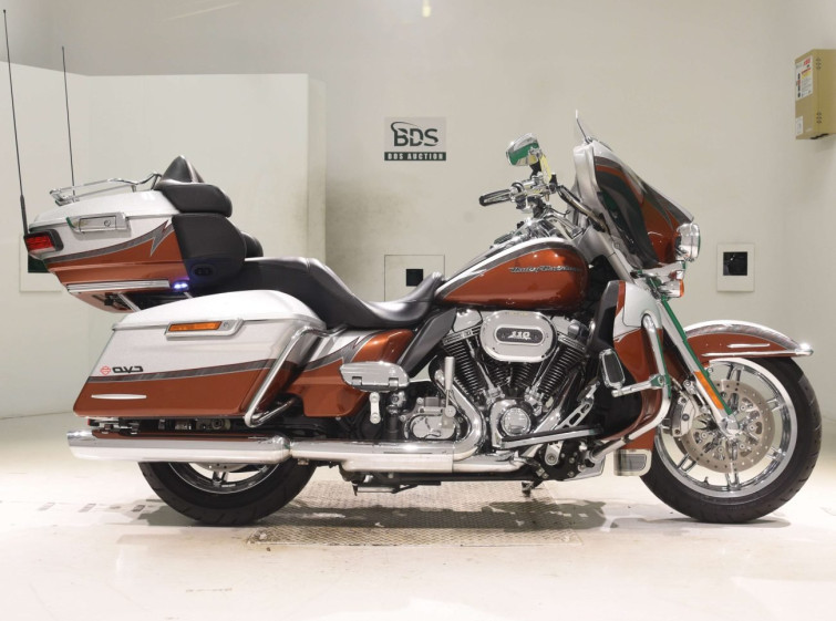 Мотоцикл HD ELECTRA GLIDE FLHTKSE1800 з пробігом 12003 km