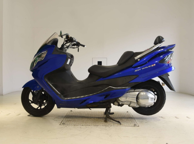 Мотоцикл Suzuki SKYWAVE 250