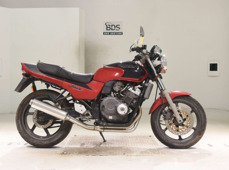 Мотоцикл Honda JADE CB250 с пробегом 23154 km