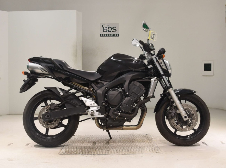 Мотоцикл Yamaha FZ6-N з пробігом 8028 km