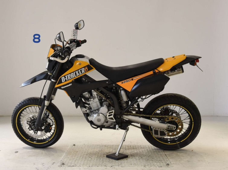 Мотоцикл Kawasaki D-TRACKER250X с пробегом 7641 km