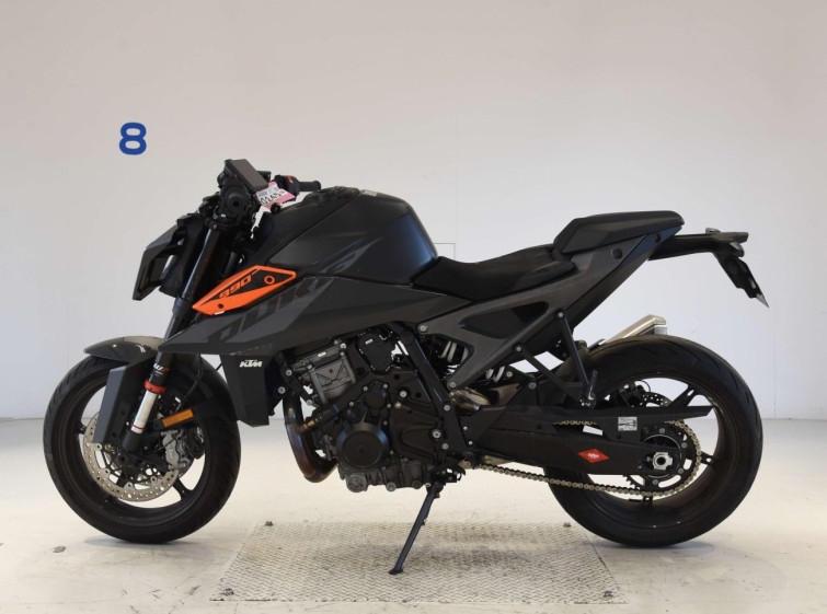 Мотоцикл KTM 990 DUKE