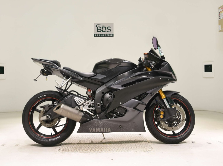 Мотоцикл Yamaha YZF-R6 з пробігом 48065 km
