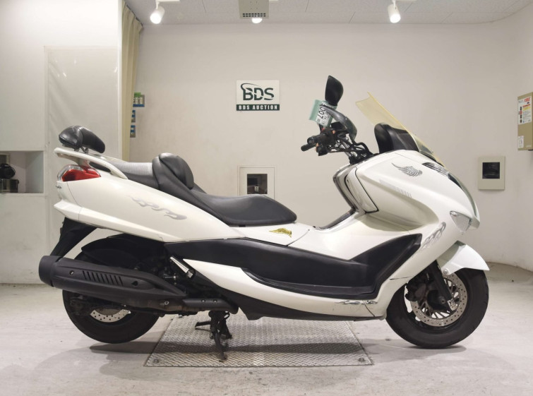 Мотоцикл Yamaha MAJESTY 250 с пробегом 60126 km
