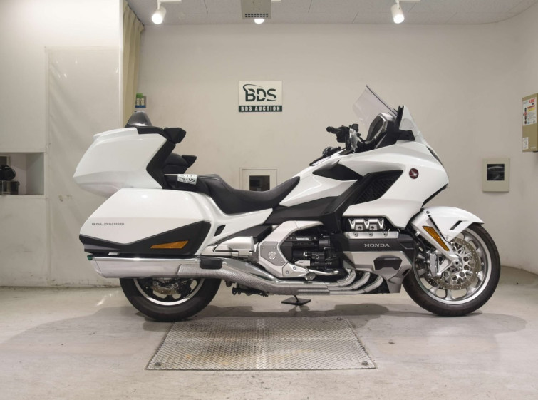 Мотоцикл Honda GL1800 з пробігом 1500 km