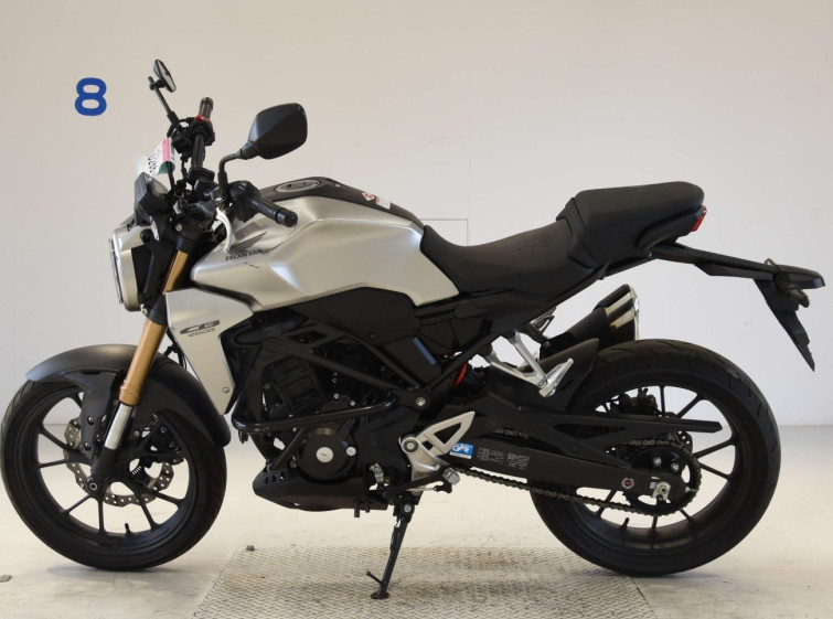 Мотоцикл Honda CB250RA з пробігом 2730 km