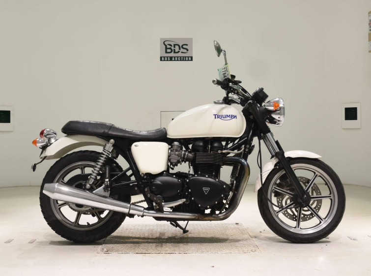 Мотоцикл Triumph BONNEVILLE с пробегом 22565 km