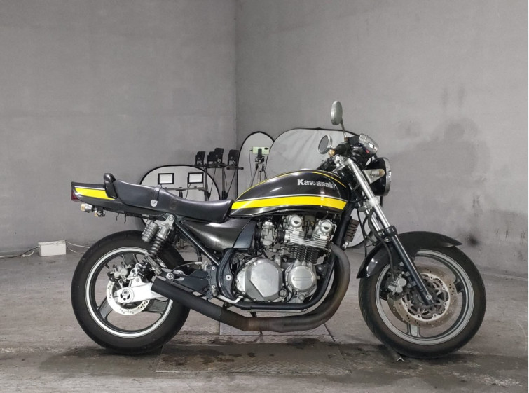 Мотоцикл Kawasaki ZEPHYR750 з пробігом 35415 km