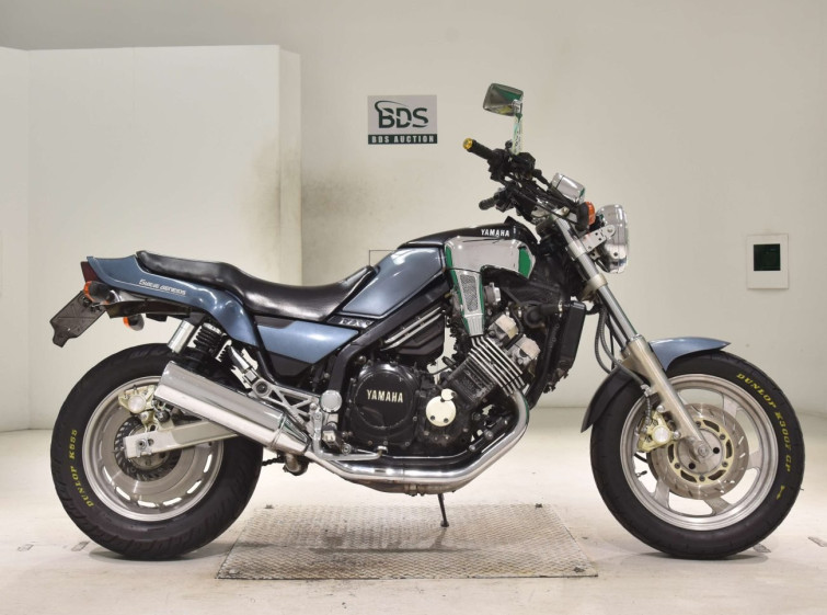 Мотоцикл Yamaha FZX750 с пробегом 15605 km