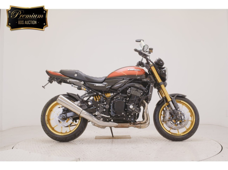 Мотоцикл Kawasaki Z900RS з пробігом 1497 km