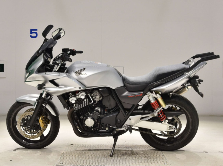 Мотоцикл Honda CB400SFV BOLDOR з пробігом 50103 km