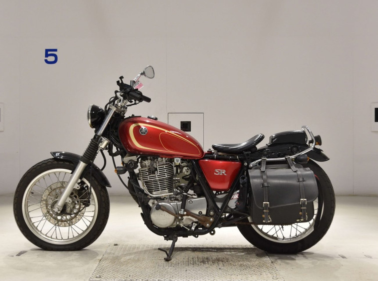 Мотоцикл Yamaha SR400 с пробегом 458 km