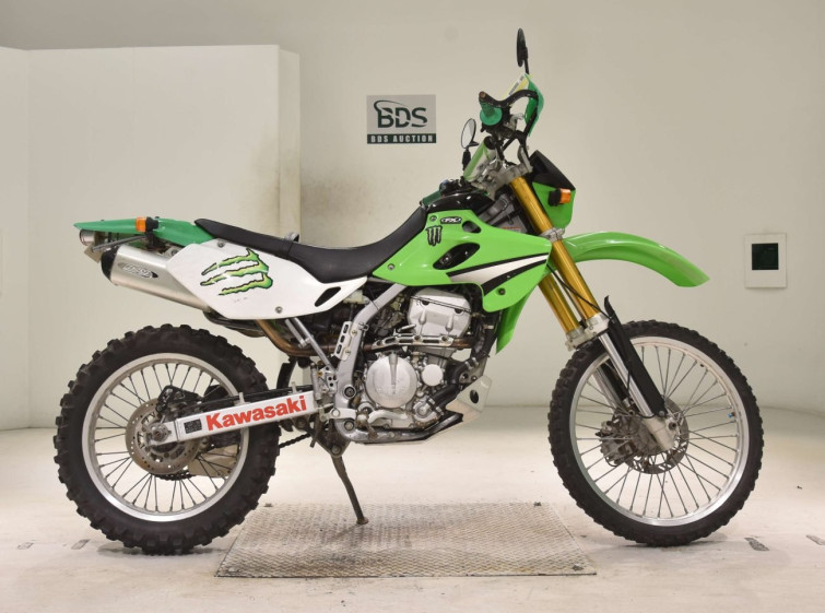 Мотоцикл Kawasaki KLX250 з пробігом 25282 km
