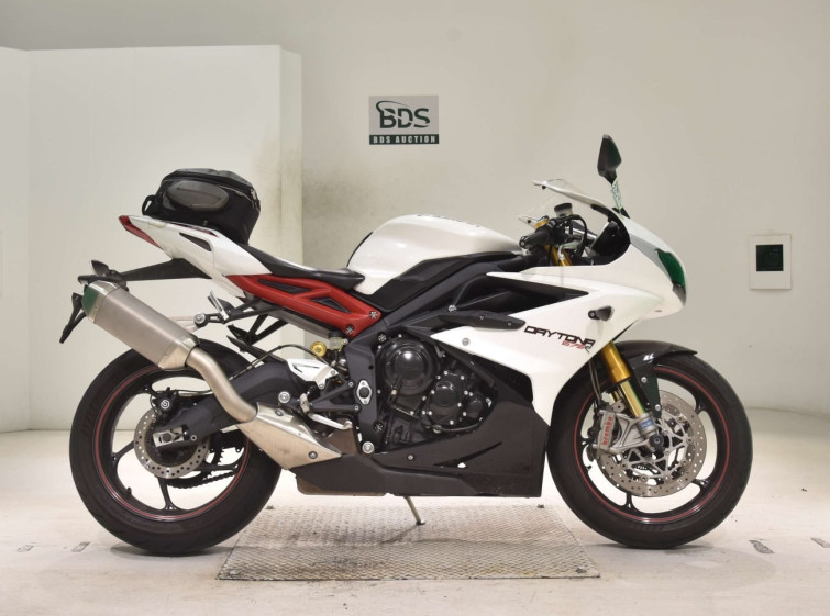 Мотоцикл Triumph DAYTONA 675R з пробігом 46924 km