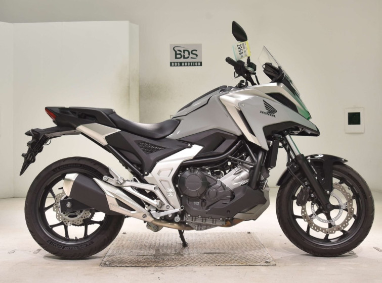 Мотоцикл Honda NC750X с пробегом 16440 km