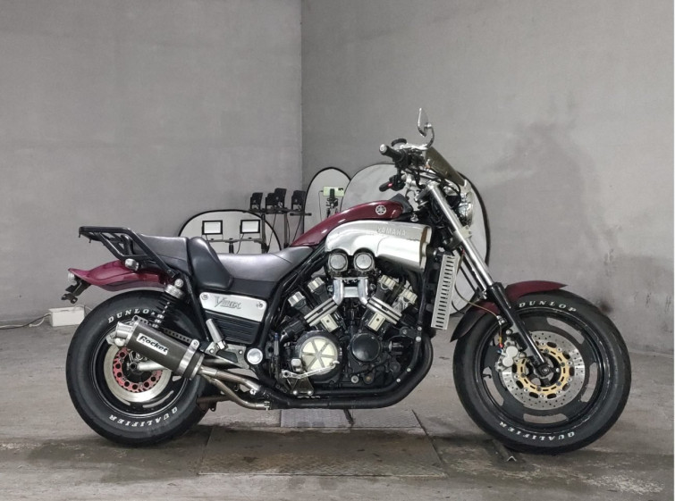 Мотоцикл Yamaha V-MAX1200 з пробігом 28589 m