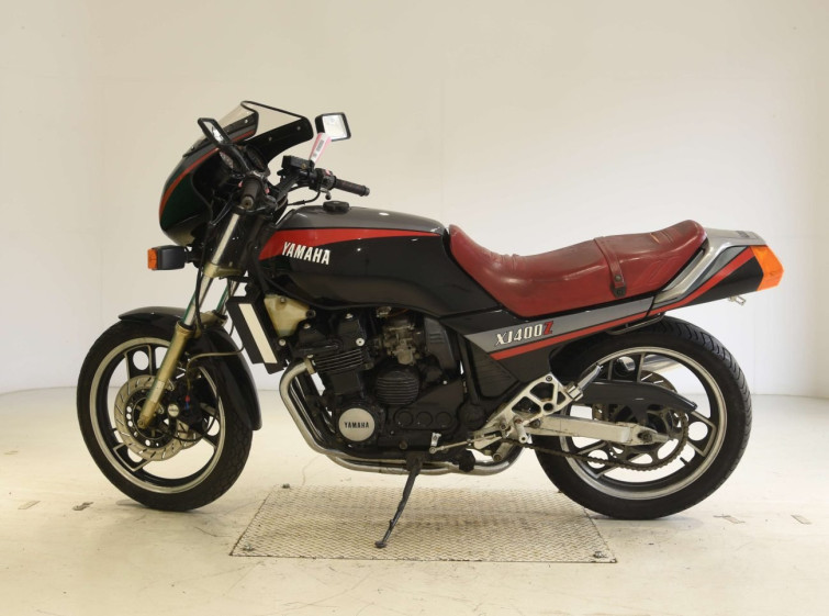 Мотоцикл Yamaha XJ400Z з пробігом 5998 km