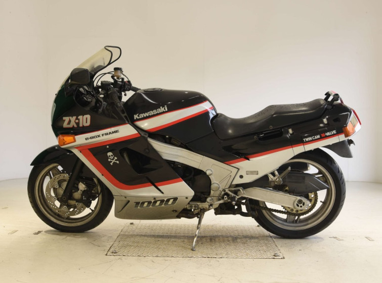 Мотоцикл Kawasaki ZX-10 с пробегом 41070 km