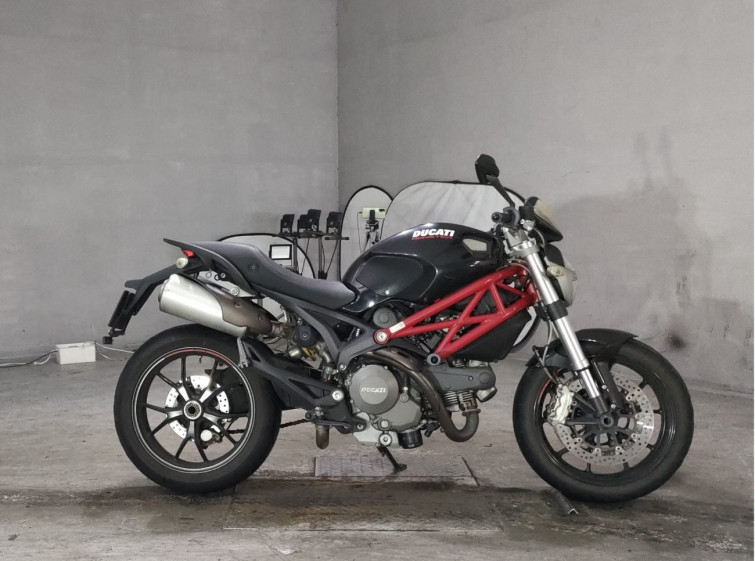 Мотоцикл Ducati MONSTER 796 с пробегом 23191 km