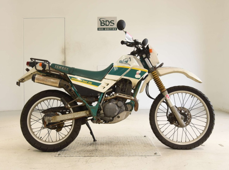 Мотоцикл Yamaha SEROW XT225 з пробігом 61708 km