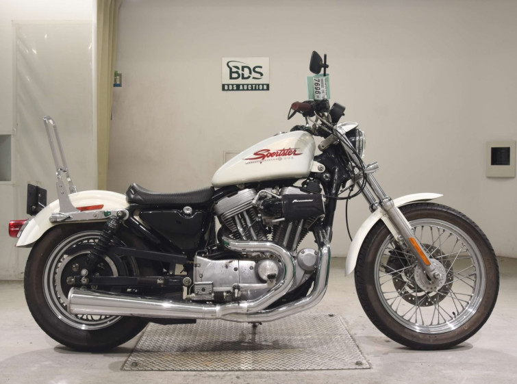 Мотоцикл HD SPORTSTER XLH883 з пробігом 11836 km