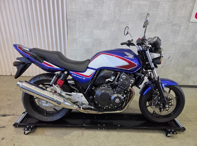 Мотоцикл Honda CB400SF з пробігом 3 km