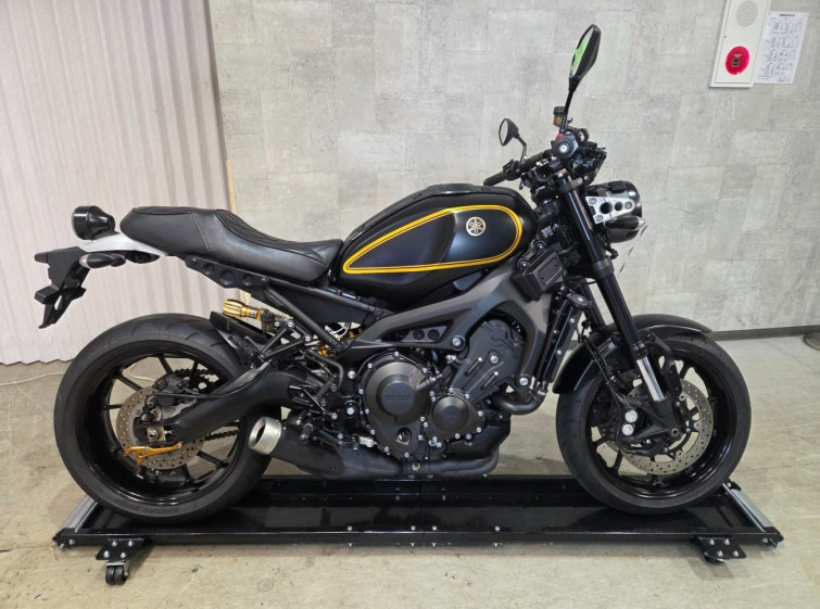 Мотоцикл Yamaha XSR900 с пробегом 21463 km