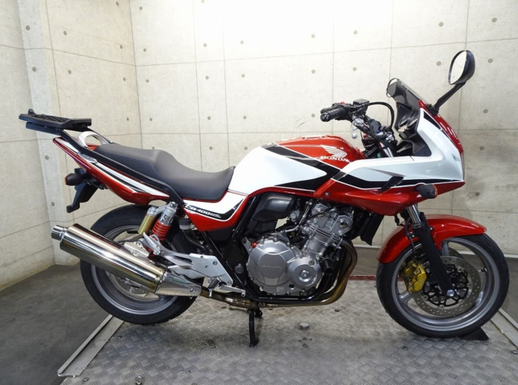 Мотоцикл Honda CB400 S BOLDOR з пробігом 28141 km