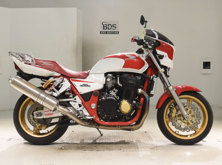 Мотоцикл Honda CB1300SF с пробегом 29081 km