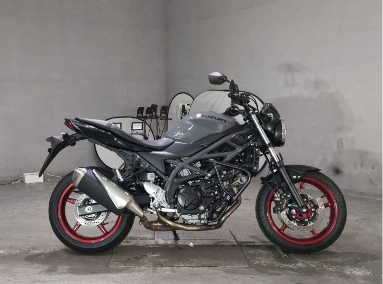 Мотоцикл Suzuki SV650 с пробегом 1795 km