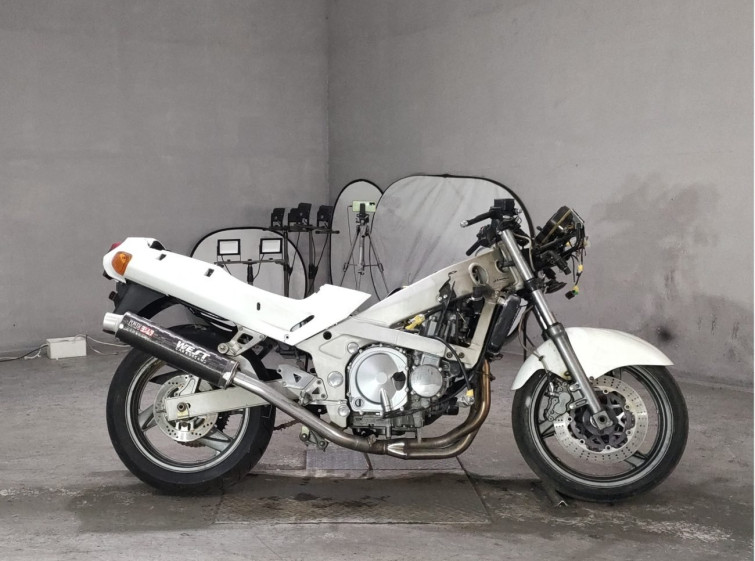 Мотоцикл Kawasaki ZZ-R400 с пробегом 26373 km