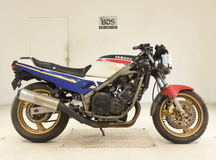Мотоцикл Yamaha FZ750 з пробігом 37656 km