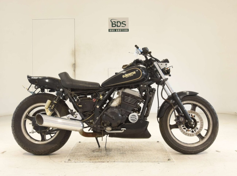 Мотоцикл Kawasaki ELIMINATOR 250SE