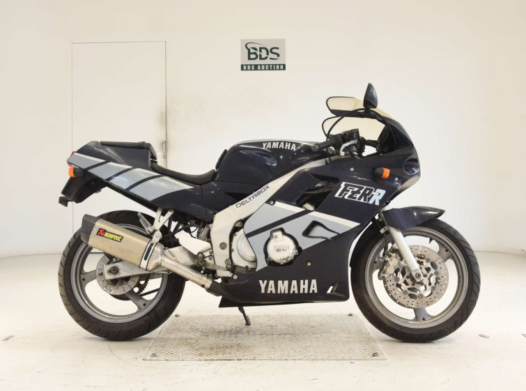 Мотоцикл Yamaha FZR250 з пробігом 10642 km