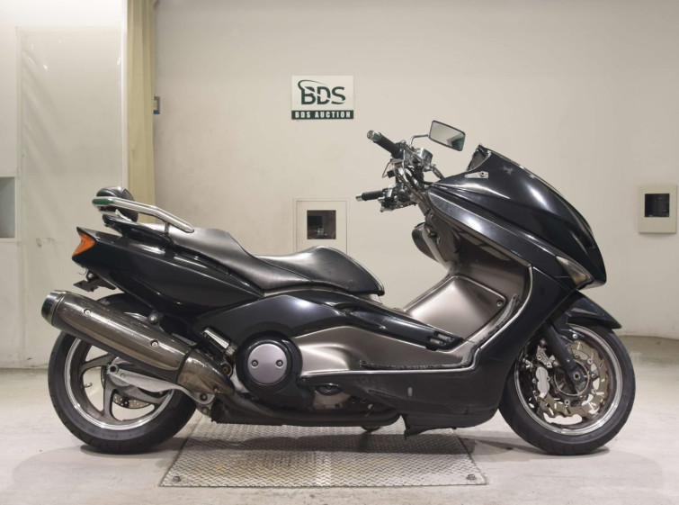 Мотоцикл Yamaha T-MAX500