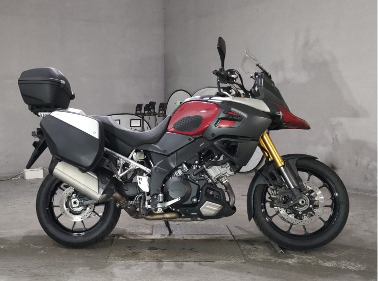 Мотоцикл Suzuki VSTROM1000 с пробегом 30620 km