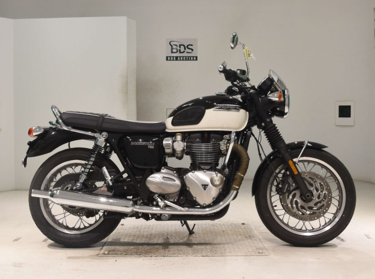 Мотоцикл Triumph BONNEVILLE T120 с пробегом 5733 km