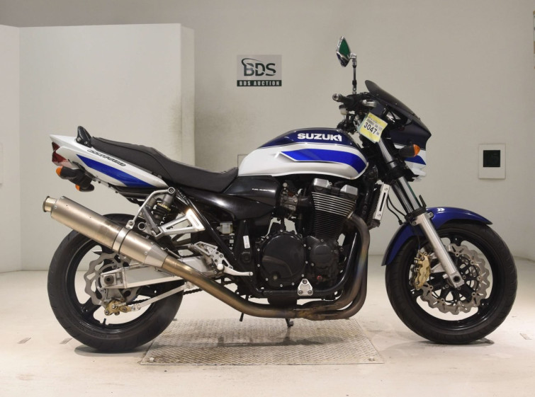 Мотоцикл Suzuki GSX1400 с пробегом 65505 km
