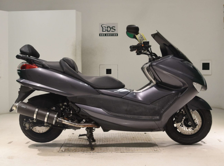 Мотоцикл Yamaha MAJESTY 250 с пробегом 15065 km