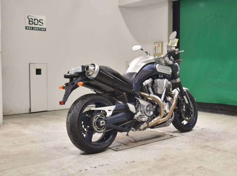 Мотоцикл Yamaha MT-01 с пробегом 17683 km