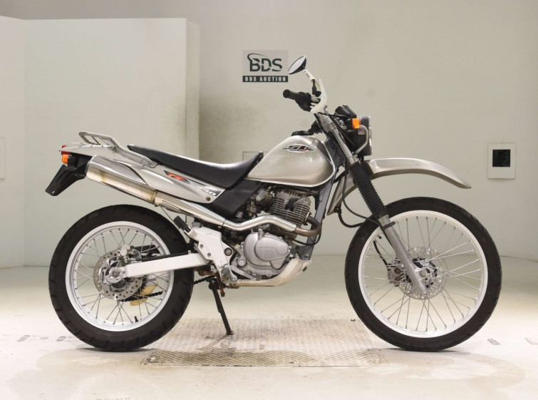Мотоцикл Honda SL230 с пробегом 17400 km