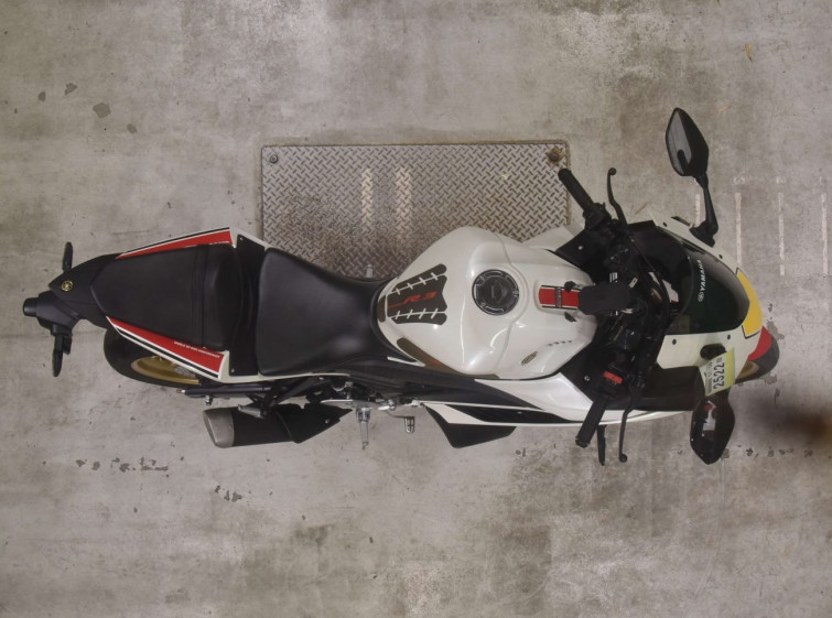 Мотоцикл Yamaha YZF-R3 з пробігом 7518 km